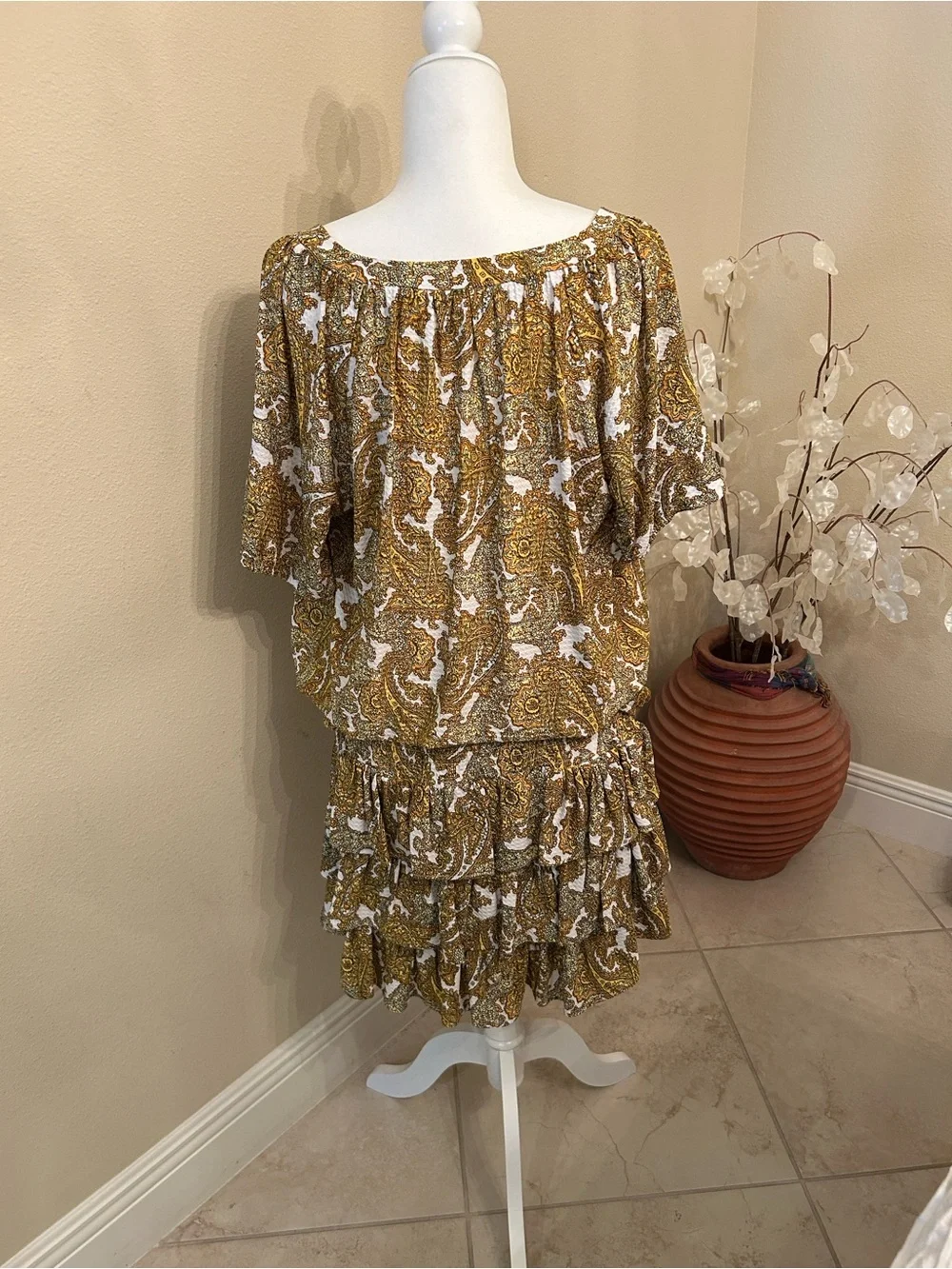 Michael Kors Women’s 2 Piece Mustard Paisley Ruffle Skirt and Blouse